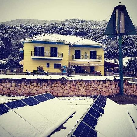 Guesthouse Bizani Neo Mpizani المظهر الخارجي الصورة